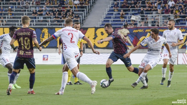 Pogoń Szczecin wygrała w niedzielę na własnym boisku z Górnikiem Zabrze 2:0 na inaugurację sezonu PKO Ekstraklasy.
