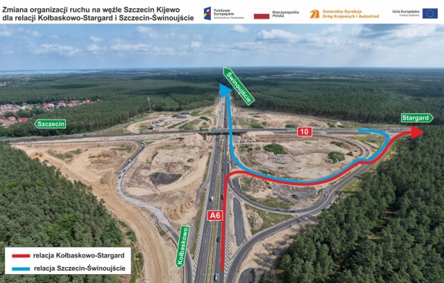 Zmiany organizacji ruchu na węźle Kijewo. Drogowcy udostępnili w środę dodatkową drogę ułatwiającą zjazd kierowcom ze Szczecina w kierunku Świnoujścia.
