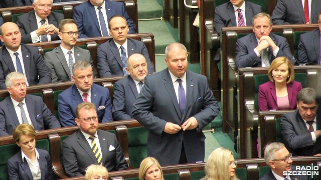 Poseł PiS o większości: To nie jest łatwa sytuacja