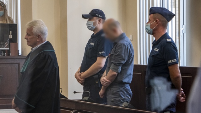 7 lat pozbawienia wolności - taki wyrok usłyszał Szymon S., który był oskarżony o próbę podpalenia sądu i usiłowanie zabójstwa pracownika ochrony.