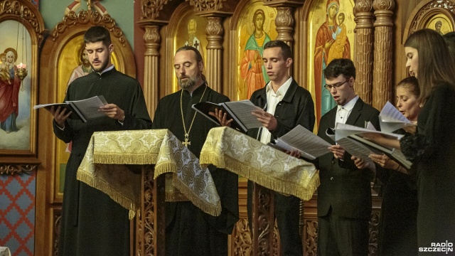 Medalista olimpijski zaśpiewał na urodzinach w cerkwi prawosławnej [ZDJĘCIA]