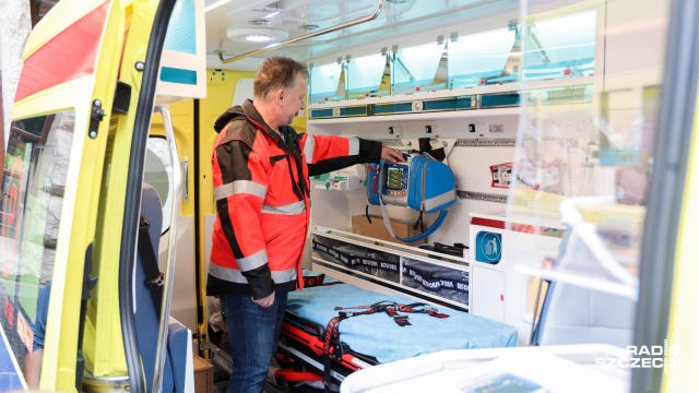 11 nowych ambulansów trafiło do Wojewódzkiej Stacji Pogotowia Ratunkowego w Szczecinie. To w ramach programu Ministerstwa Zdrowia.