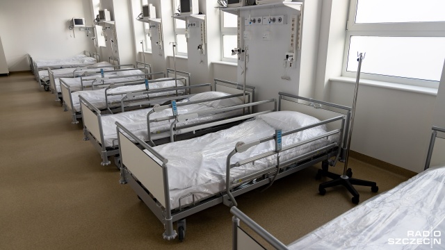 Zakażenia koronawirusem. Ile wolnych łóżek w szpitalach