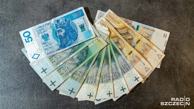 Radni miejscy w Policach dostaną wyższe diety: podwyżka to niespełna 540 złotych - z 805 złotych miesięcznie do prawie 1350.