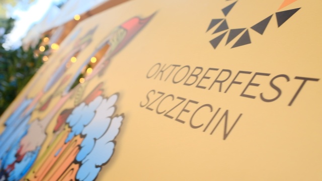 Kilkanaście stoisk rzemieślniczych browarów z całej Polski, food truck039i z jedzeniem i miejsce na konsumpcję - tak od piątku wygląda centrum miasta.