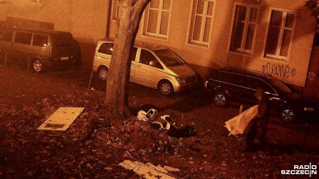 Kołobrzeskie fotopułapki postrachem na osoby podrzucające śmieci.