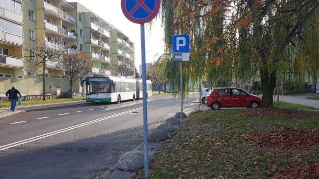 Nowe miejsca parkingowe na prawobrzeżu Szczecina gotowe - informuje Zarząd Dróg i Transportu Miejskiego.