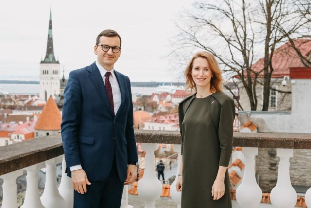 Premier Mateusz Morawiecki powiedział, że Europa musi być solidarna w obliczu presji wywieranej na wschodnią flankę NATO.