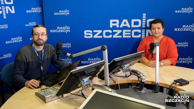 Koronasceptycy, postawieni pod ścianą, zmieniają poglądy. O zachowaniach osób, które nie wierzą w epidemię lub nie ufają szczepionkom, mówiła w Rozmowach pod Krawatem kierowniczka szpitala tymczasowego na Pomorzanach.