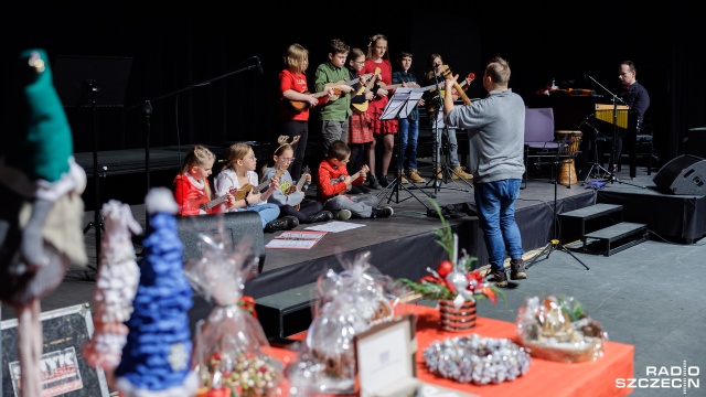 W Domu Kultury Krzemień na szczecińskich Podjuchach odbył się Jarmark Sąsiedzki.