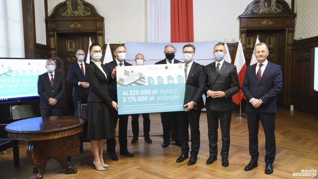 Prawie 50 milionów złotych otrzymały z Narodowego Funduszu Ochrony Środowiska dwa szpitale w naszym regionie na termomodernizację.