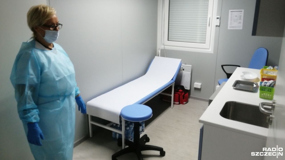 Mobilny punkt szczepień pozostanie w Kołobrzegu do 11 sierpnia, a każdego dnia będzie czynny w godzinach 10-18. Fot. Przemysław Polanin [Radio Szczecin]