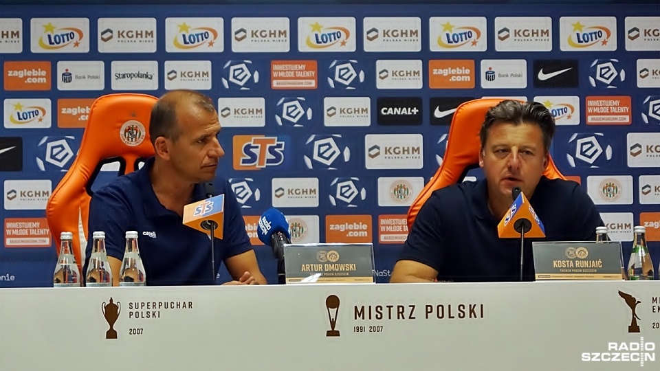 Mimo porażki trener Pogoni Szczecin, Kosta Runjaić uważa, że był to najlepszy mecz Portowców w tym sezonie, a o przegranej zdecydował jeden błąd. Fot. Adam Wosik [Radio Szczecin]