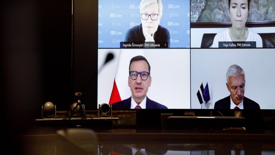Premierzy Polski, Litwy, Łotwy i Estonii omówili podczas wideokonferencji sytuację na granicach naszych państw. źródło: https://www.facebook.com/kancelaria.premiera