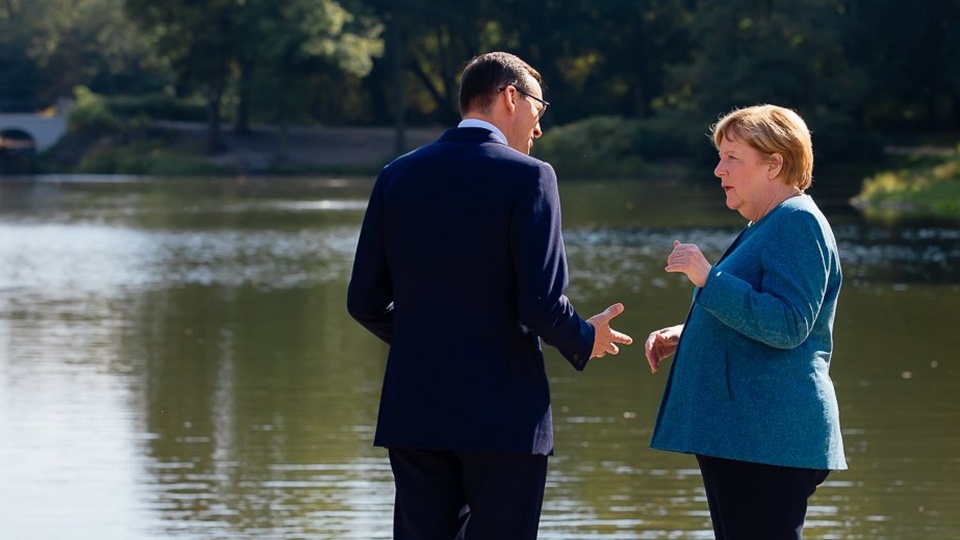Angela Merkel i Mateusz Morawiecki. Fot. https://twitter.com/MorawieckiM