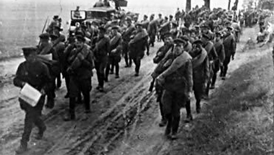 Oddziały Armii Czerwonej w czasie agresji na Polskę. źródło: wikipedia