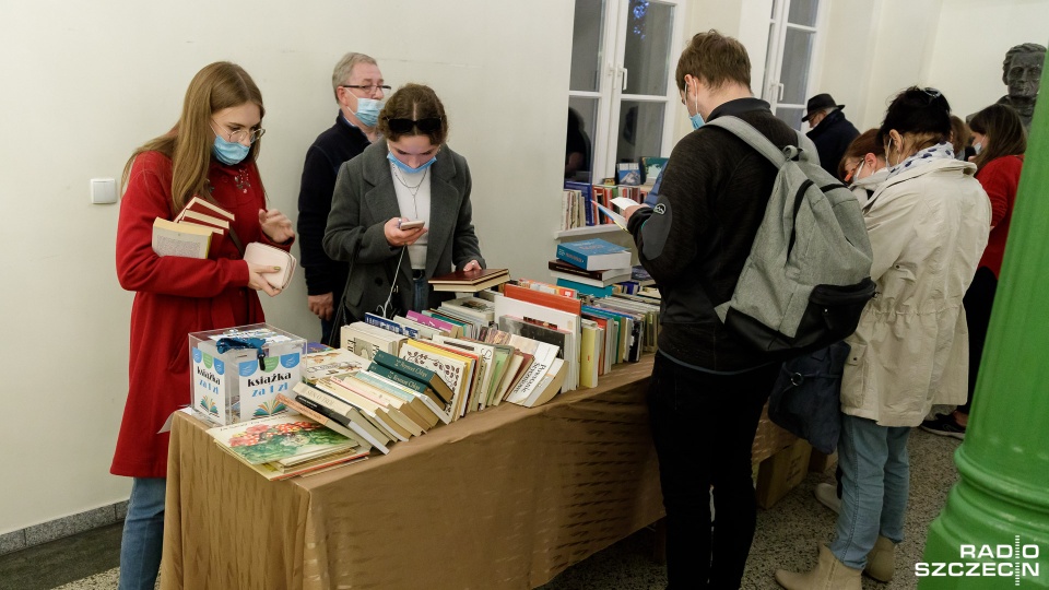 Noc Bibliotek w szczecińskiej Książnicy Pomorskiej potrwa do godz. 22. Fot. Robert Stachnik [Radio Szczecin]