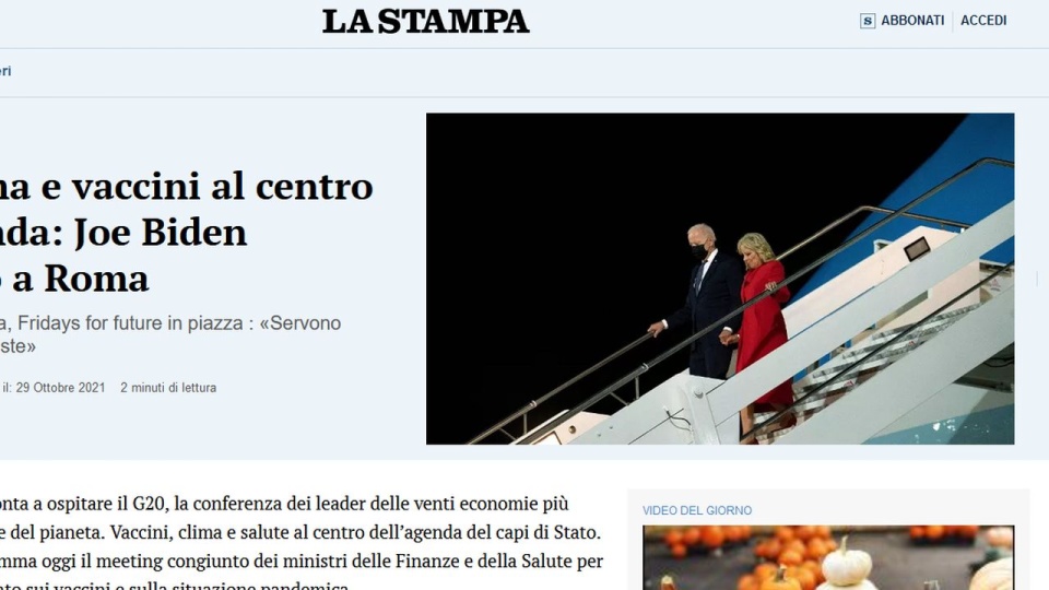Samolot Air Force One wylądował w Rzymie po godz. 2:30. źródło: https://www.lastampa.it/