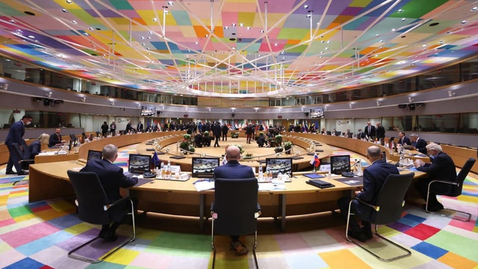 Na konferencji prasowej po szczycie Partnerstwa Wschodniego szef rządu podkreślił, że jest to ważny czynnik, dzięki któremu kraje Europy Wschodniej orientują się na zachód. źródło: https://www.facebook.com/kancelaria.premiera