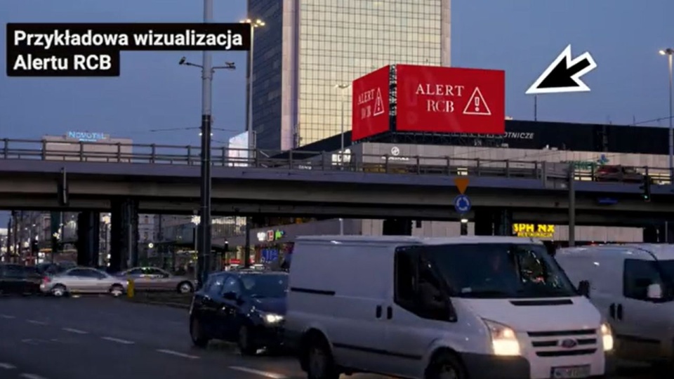 Alert RCB na ekranach wielkoformatowych. Mat. Rządowe Centrum Bezpieczeństwa