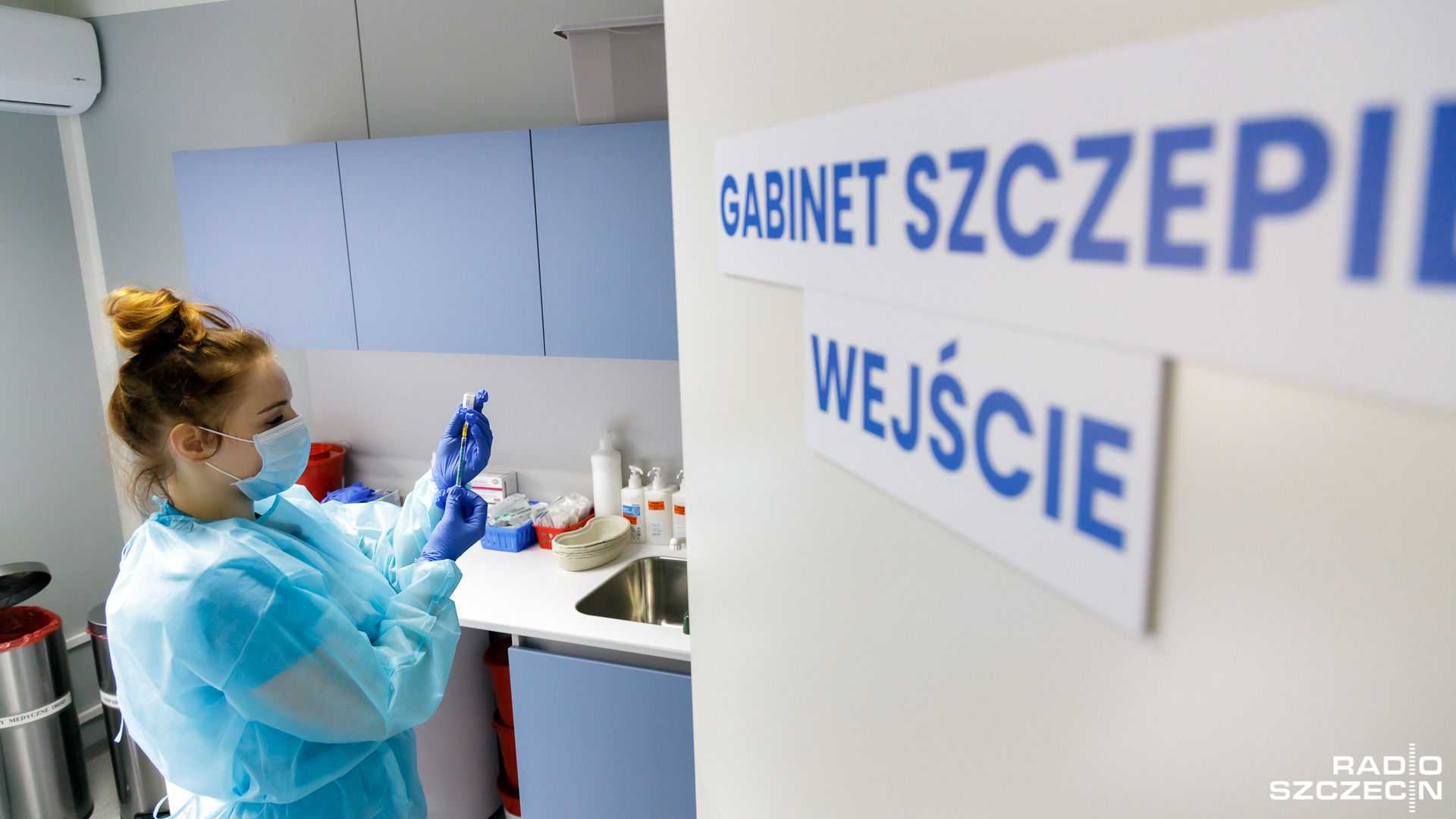 Minionej doby potwierdzono w Polsce 10 tysięcy 445 zakażeń koronawirusem - informuje Ministerstwo Zdrowia.