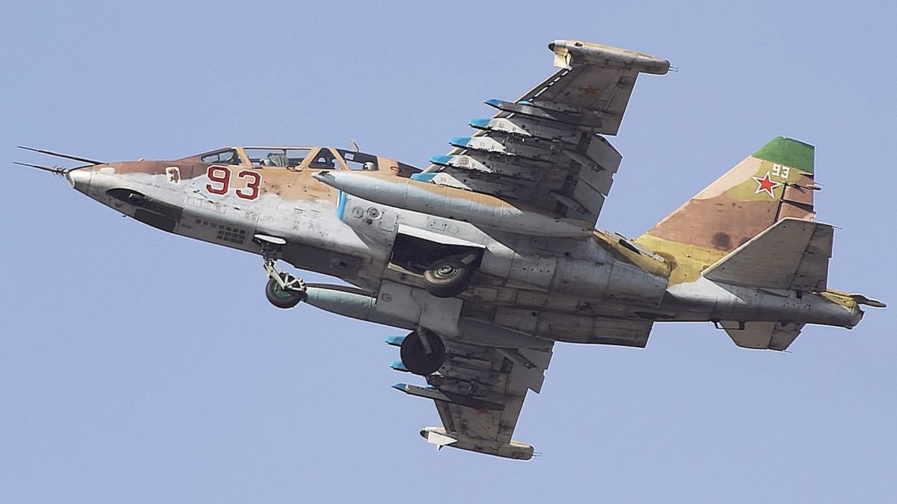 Nad Charkowem obrońcy zestrzelili rosyjski myśliwiec Su-25. źródło: https://en.wikipedia.org/wiki/Sukhoi_Su-25