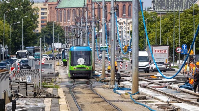 Od rana nie kursują tramwaje w kierunku pętli Turkusowa w Szczecinie. Utrudnienia związane są z pracami torowymi prowadzonymi na ulicy Energetyków.