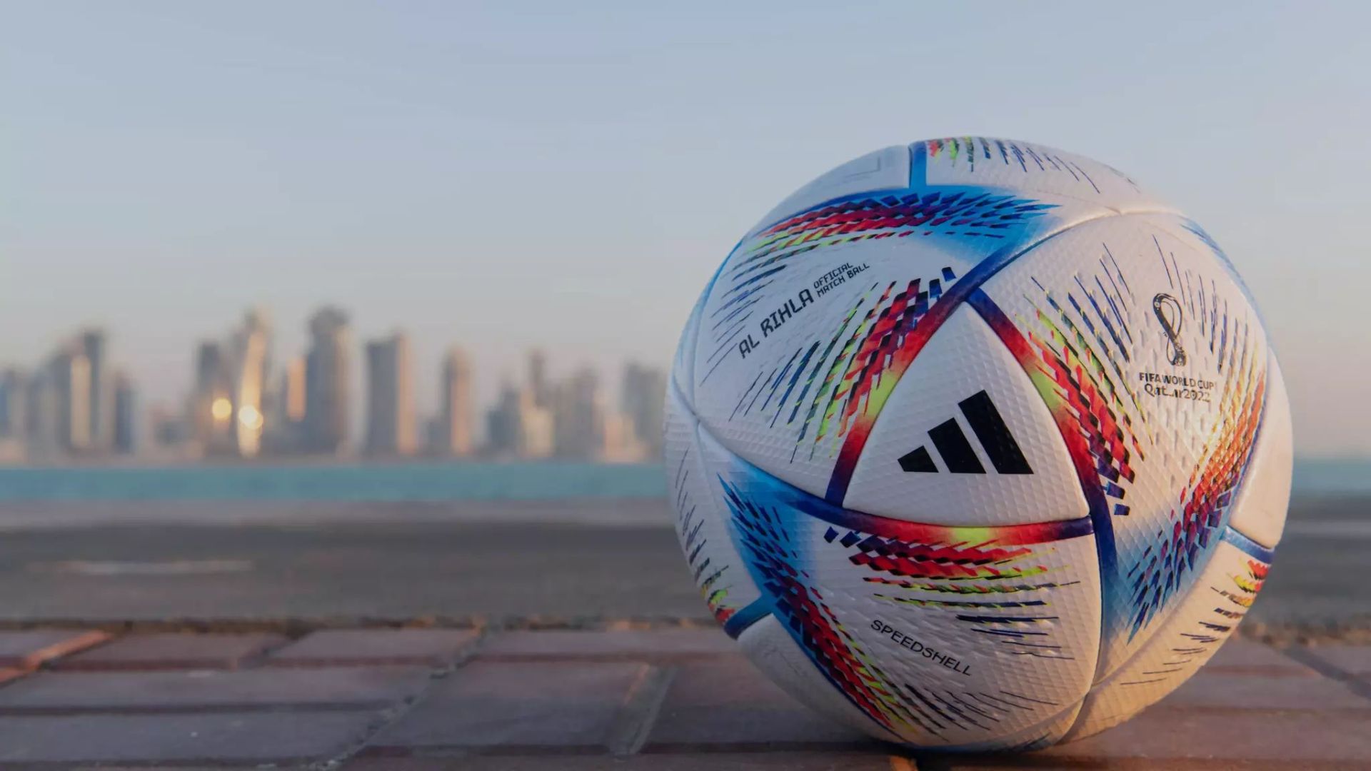 Kto teraz przegra od razu odpada. Dzisiaj na piłkarskich mistrzostwach świata w Katarze rozpoczyna się pierwsza runda pucharowa.