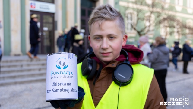 Fot. Robert Stachnik [Radio Szczecin] Kacper, Melchior i Baltazar przeszli ulicami Szczecina [WIDEO, ZDJĘCIA]