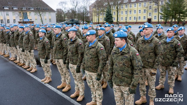 Fot. Robert Stachnik [Radio Szczecin] Szczecińska "dwunastka" leci na misję do Libanu [WIDEO, ZDJĘCIA]