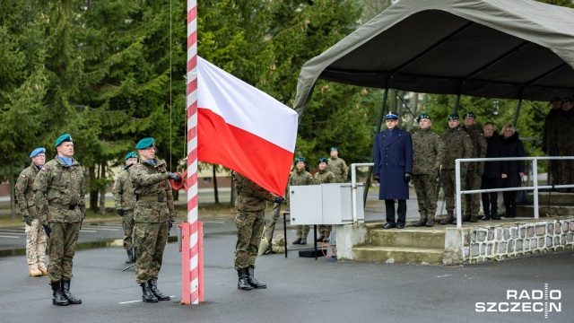 Fot. Robert Stachnik [Radio Szczecin] Szczecińska "dwunastka" leci na misję do Libanu [WIDEO, ZDJĘCIA]