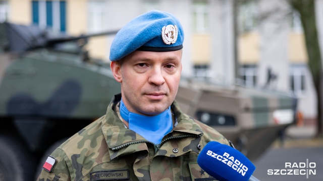 Fot. Robert Stachnik [Radio Szczecin] Szczecińska "dwunastka" leci na misję do Libanu [WIDEO, ZDJĘCIA]