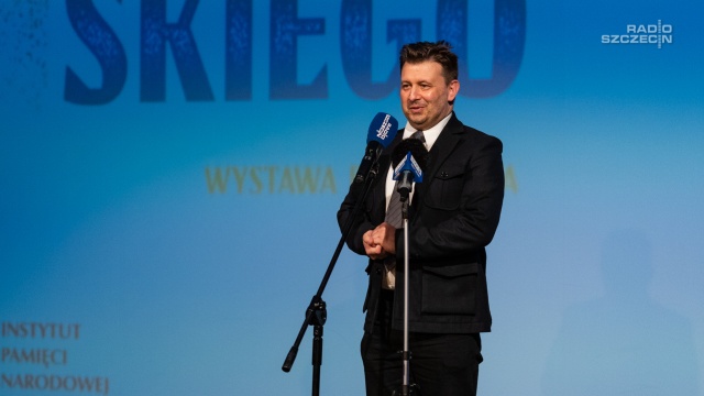 Fot. Mateusz Papke [Radio Szczecin] "Pokolenie Baczyńskiego" przed Radiem Szczecin [WIDEO, ZDJĘCIA]