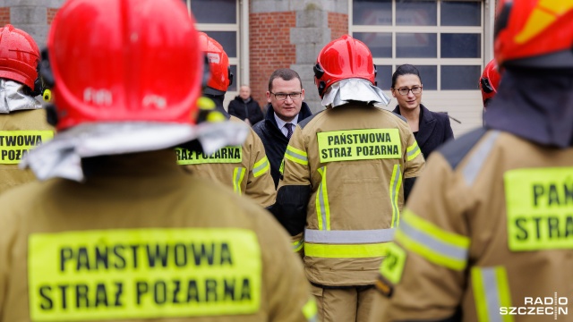 Fot. Robert Stachnik [Radio Szczecin] Nowe samochody dla strażaków, czyli szybciej i skuteczniej [WIDEO, ZDJĘCIA]