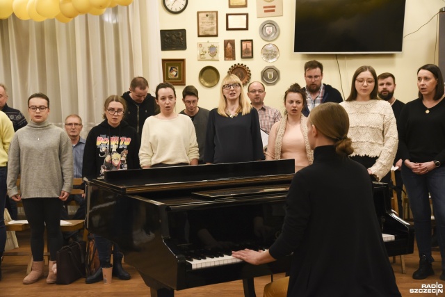 Fot. Kamila Kozioł [Radio Szczecin] Chór ZUT uczy się śpiewać ukraiński hymn [WIDEO, ZDJĘCIA]