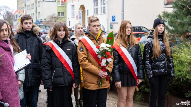 Fot. Mateusz Papke [Radio Szczecin] Protest Porozumienia Środowisk Patriotycznych w Nowogardzie [WIDEO, ZDJĘCIA]