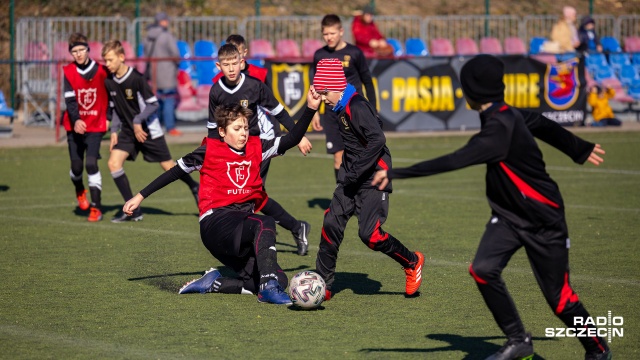 Fot. Robert Stachnik [Radio Szczecin] Turniej dla Ukrainy w Szczecinie. "Sportowe wsparcie też jest potrzebne" [WIDEO, ZDJĘCIA]