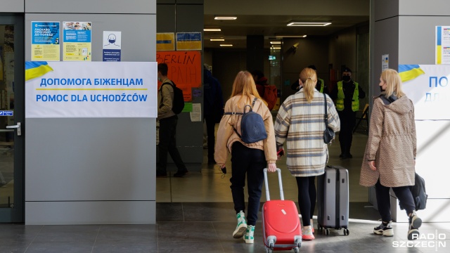 Fot. Robert Stachnik [Radio Szczecin] Cały czas przyjeżdżają pociągi z uchodźcami z Ukrainy [WIDEO, ZDJĘCIA]