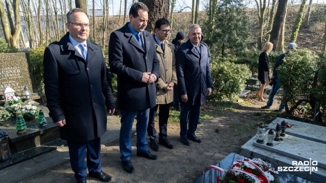 Fot. Robert Stachnik [Radio Szczecin] Uratowała dziecko od Zagłady. IPN odnowił Jej nagrobek [ZDJĘCIA]