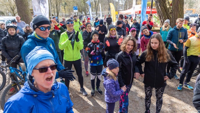 Fot. Robert Stachnik [Radio Szczecin] Biegali na Arkonce i pomagali Ukrainie [WIDEO, ZDJĘCIA]