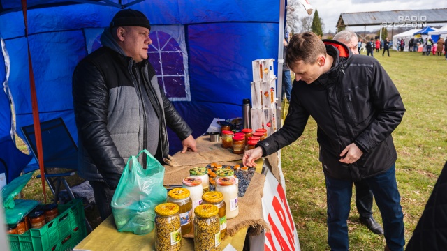 Fot. Mateusz Papke [Radio Szczecin] Rękodzieło, coś słodkiego, ale i coś ładnego do ogrodu. Weekend w Barzkowicach [WIDEO, ZDJĘCIA]