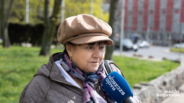 Niepoddanie pojazdu zezłomowaniu jest wykroczeniem, a mandat może wnosić nawet 500 zł. Fot. Robert Stachnik [Radio Szczecin] Coraz więcej wraków w Szczecinie [WIDEO, ZDJĘCIA]