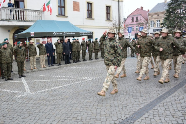 Fot. 12. Szczecińska Dywizja Zmechanizowana Żołnierze XII zmiany Polskiego Kontyngentu Wojskowego wyruszają na misję do Iraku [ZDJĘCIA]