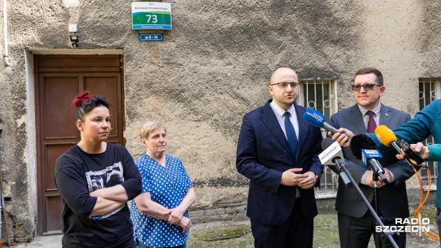 Fot. Robert Stachnik [Radio Szczecin] "Miasto daje lokale, które nie nadają się do remontu" [ZDJĘCIA]