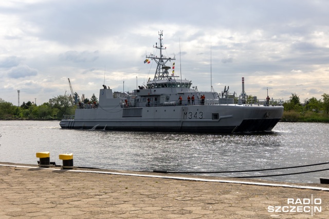 Fot. Robert Stachnik [Radio Szczecin] Okręty NATO zacumowały przy Wałach Chrobrego [WIDEO, ZDJĘCIA]