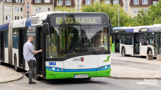 Fot. Robert Stachnik [Radio Szczecin] Cięcia połączeń autobusowych na prawobrzeżu. Radni zwołali wyjazdową komisję [ZDJĘCIA]