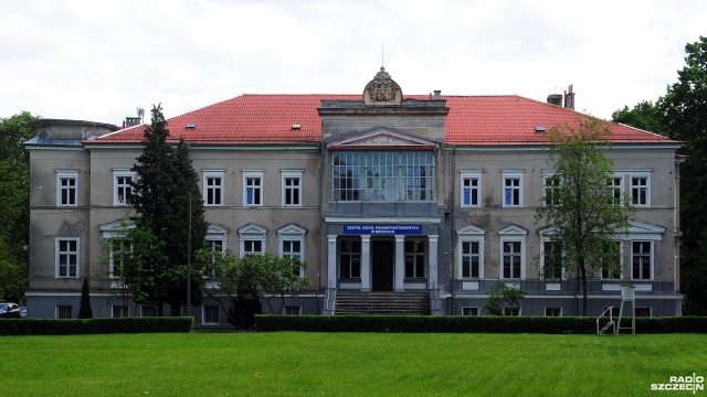 Fot. Marcin Kokolus [Radio Szczecin] Olan i Cita. Nowe konie szkoły w Benicach [ZDJĘCIA]
