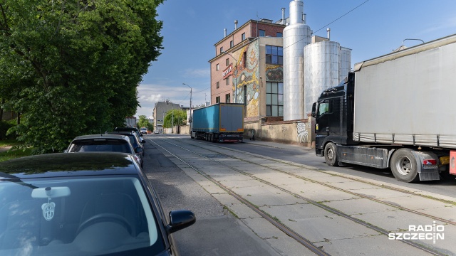 Fot. Robert Stachnik [Radio Szczecin] Na Chmielewskiego już nie zaparkujemy [WIDEO, ZDJĘCIA]