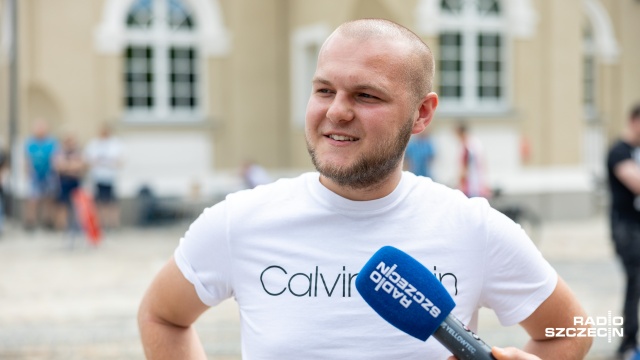 Fot. Robert Stachnik [Radio Szczecin] Rajd zabytkowych samochodów wzdłuż Zalewu Szczecińskiego [WIDEO, ZDJĘCIA]