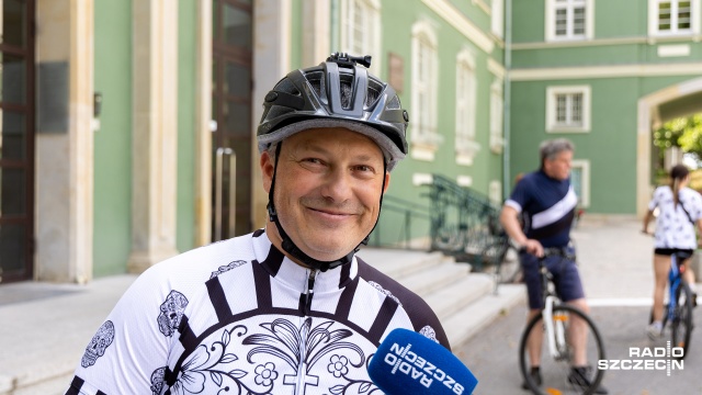 Fot. Robert Stachnik [Radio Szczecin] Przejazd przez miasto i podpisy pod petycją do prezydenta Szczecina [WIDEO, ZDJĘCIA]